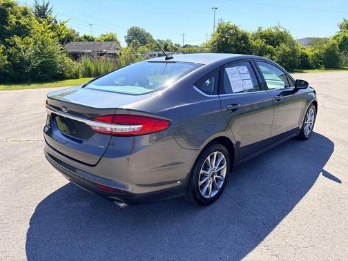 Magnetic 2017 Ford Fusion SE