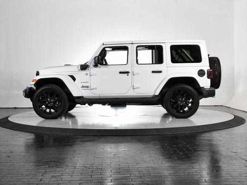 2022 Jeep Wrangler Unlimited 4xe Sahara