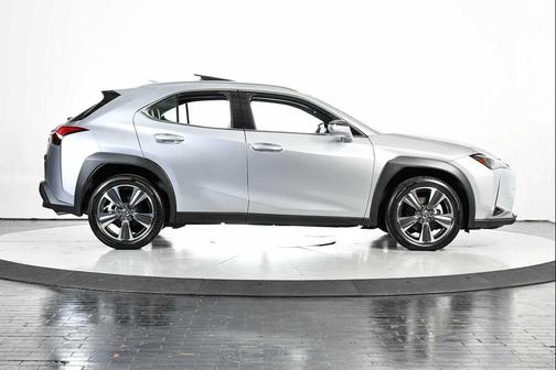 2025 Lexus UX 300h Base