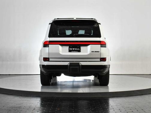 2025 Lexus GX 550 Luxury