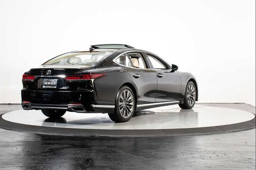 Obsidian 2020 Lexus LS 500 Base