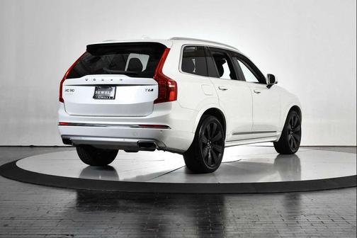 2021 Volvo XC90 T6 Inscription