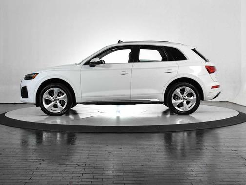 2021 Audi Q5 45 Premium Plus