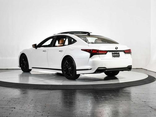 2024 Lexus LS 500 Base