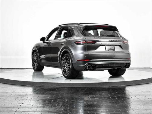 2021 Porsche Cayenne S