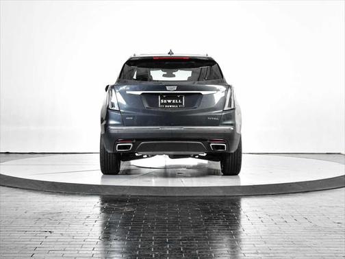 2022 Cadillac XT5 Sport