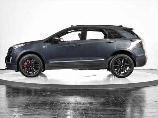 2022 Cadillac XT5 Sport