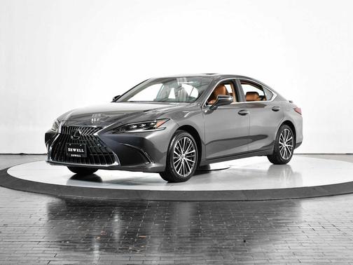 2025 Lexus ES 300h Base