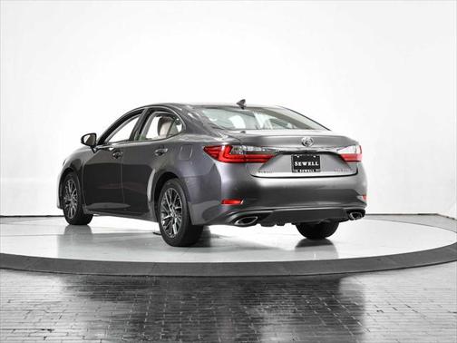 2017 Lexus ES 350 Base