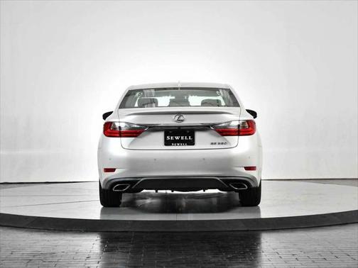 2016 Lexus ES 350 Base