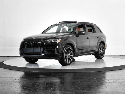 2021 Audi Q7 55 Premium Plus