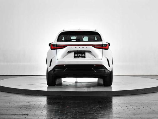 2023 Lexus NX 350h Premium