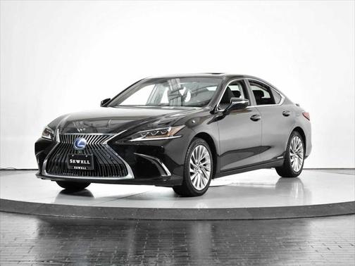 2019 Lexus ES 300h Ultra Luxury