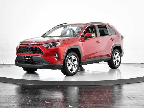 2021 Toyota RAV4 Hybrid XLE Premium