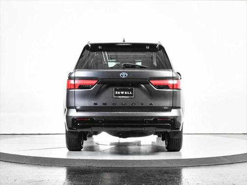 2023 Toyota Sequoia Platinum