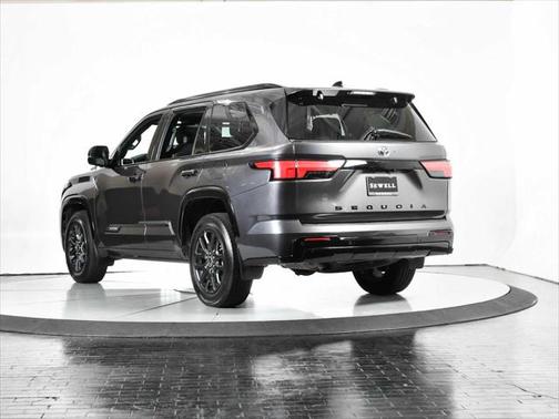 2023 Toyota Sequoia Platinum
