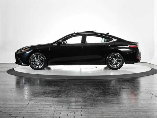 2024 Lexus ES 350 Base