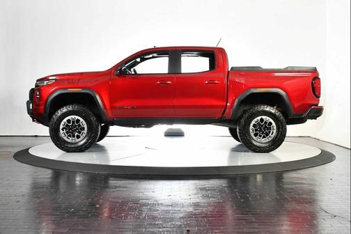 2023 GMC Canyon AT4X