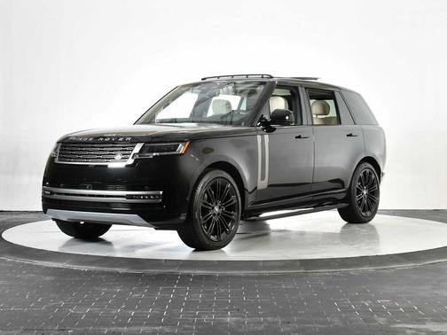 Santorini Black Metallic 2025 Land Rover Range Rover P400 SE 7 Seat