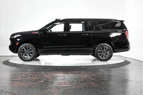2021 Chevrolet Suburban 4WD Z71