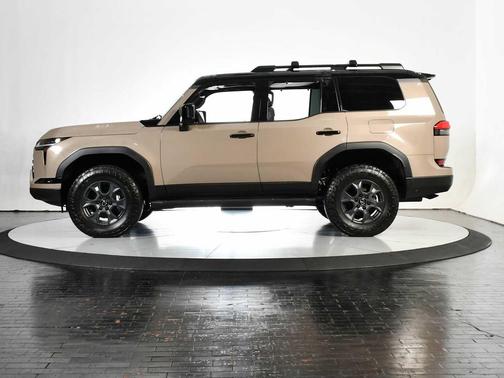 Earth/Black Roof 2026 Lexus GX 550 Overtrail+