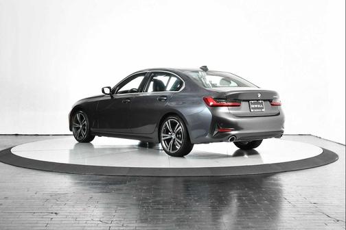 Mineral Grey Metallic 2022 BMW 330 330i