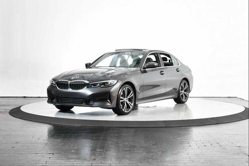 Mineral Grey Metallic 2022 BMW 330 330i