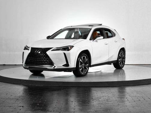 2022 Lexus UX 200 Base