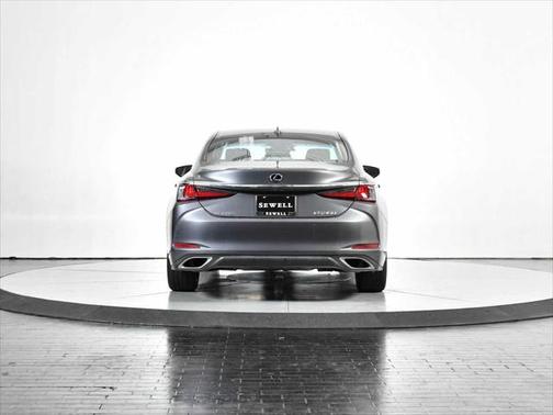 2021 Lexus ES 350 Base