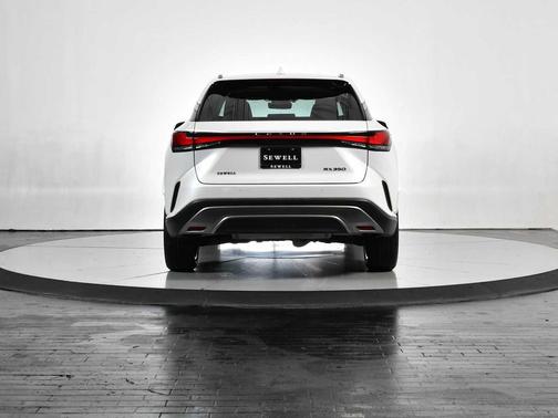 Eminent White Pearl 2025 Lexus RX 350 Premium Plus