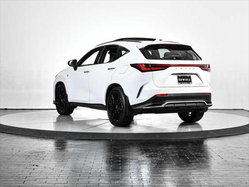 2025 Lexus NX 450h+ F SPORT Handling