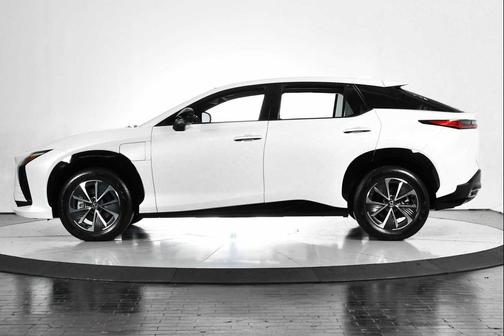 2024 Lexus RZ 300e Premium