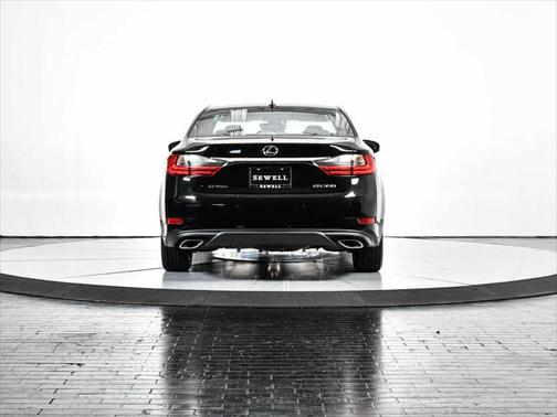2018 Lexus ES 350 Base