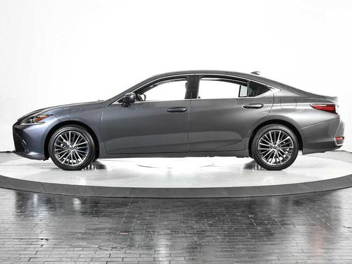 2024 Lexus ES 250 Base