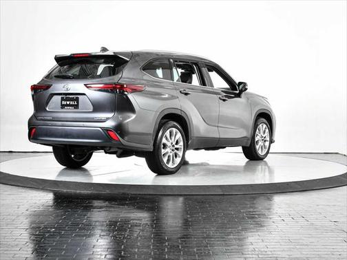 2024 Toyota Highlander Limited