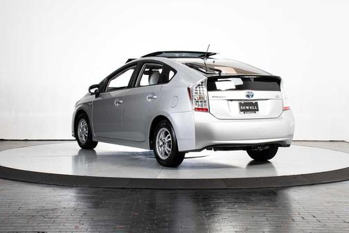 Classic Silver Metallic 2010 Toyota Prius IV