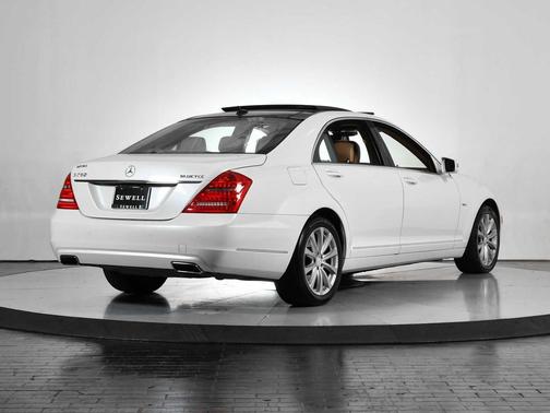 2012 Mercedes-Benz S-Class 4MATIC