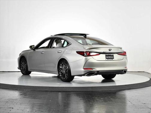 2025 Lexus ES 350 Ultra Luxury