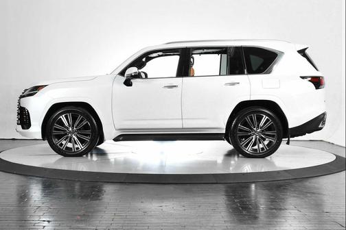 2024 Lexus LX 600 Luxury