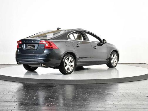 2013 Volvo S60 T5
