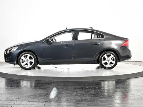 2013 Volvo S60 T5