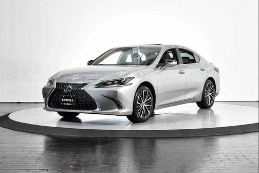 2024 Lexus ES 300h Base