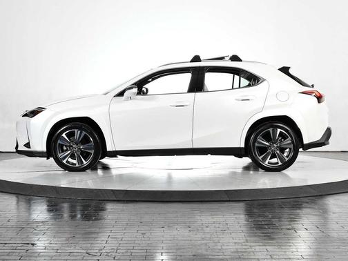 2022 Lexus UX 200 Base