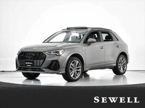 2024 Audi Q3 45 S line Premium Plus