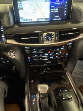 2021 Lexus LX 570 Three-Row