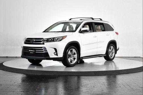 2017 Toyota Highlander Limited