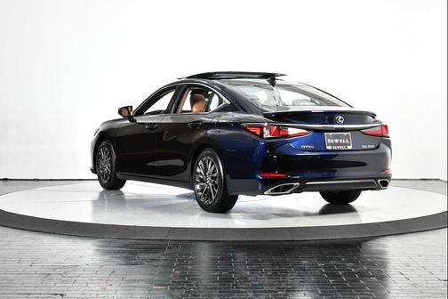 2025 Lexus ES 350 Ultra Luxury