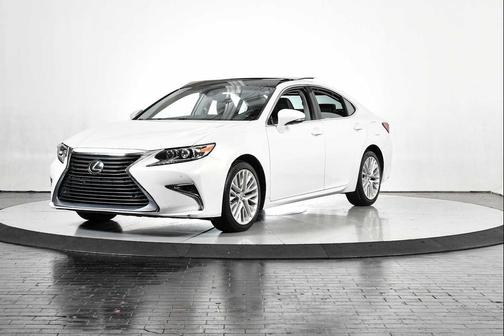 2017 Lexus ES 350 Base
