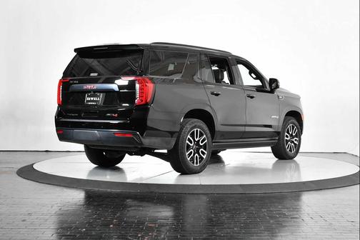 2024 GMC Yukon 4WD AT4