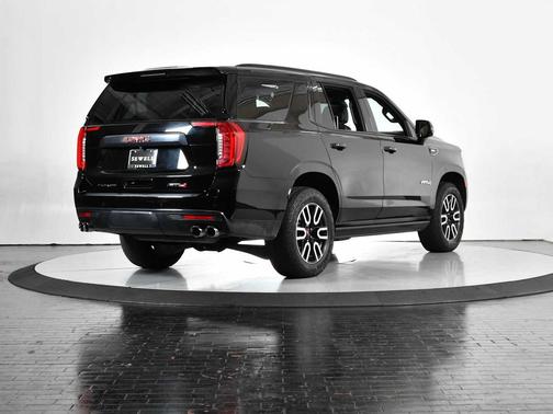 2023 GMC Yukon 4WD AT4